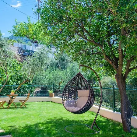 Almyros Aktis Private Garden Nyaraló Kalamáta