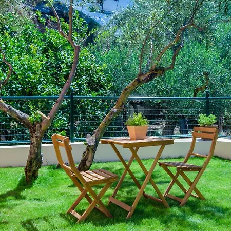 度假居 Almyros Aktis Private Garden 卡拉马塔