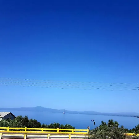 Almyros Aktis Private Garden * Kalamata