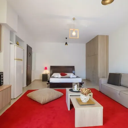 Almyros Aktis Private Garden 別荘