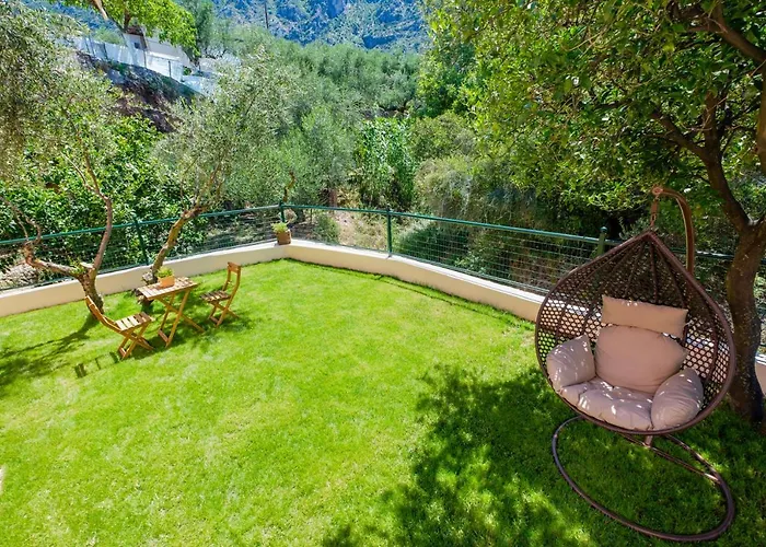 Almyros Aktis Private Garden *